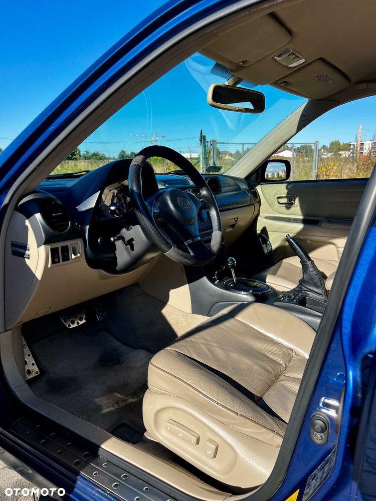 Lexus IS 300 Sport - 7