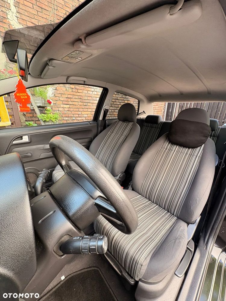 Volkswagen Fox 1.2 - 14