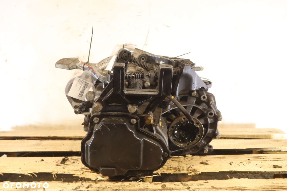 SKRZYNIA BIEGÓW 5 BIEGOWA SKODA RAPID II 1.4TDI QYC - 2