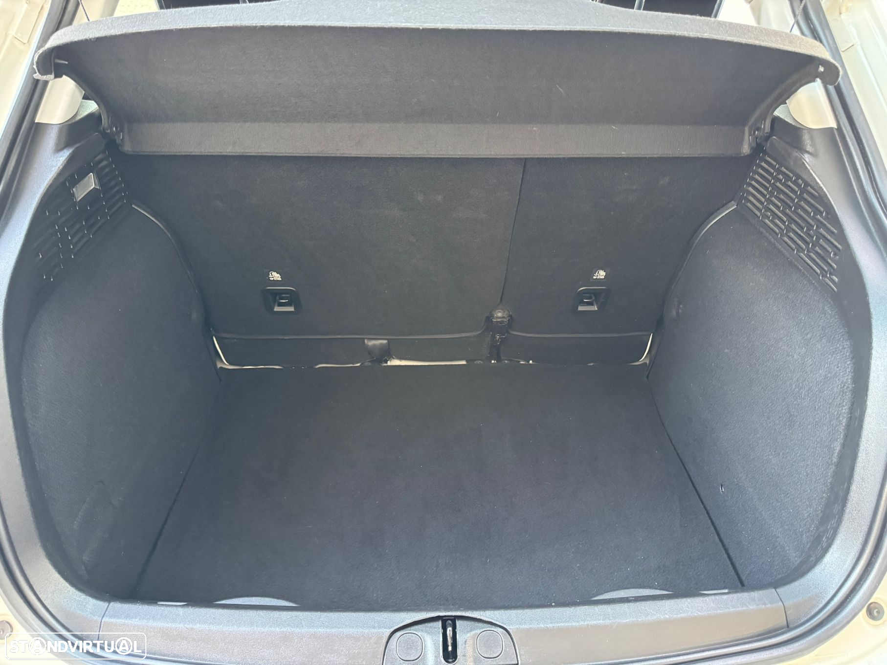 Fiat 500X 1.3 MJ City Cross - 44