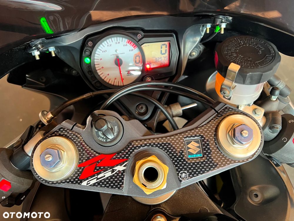 Suzuki GSX-R - 19