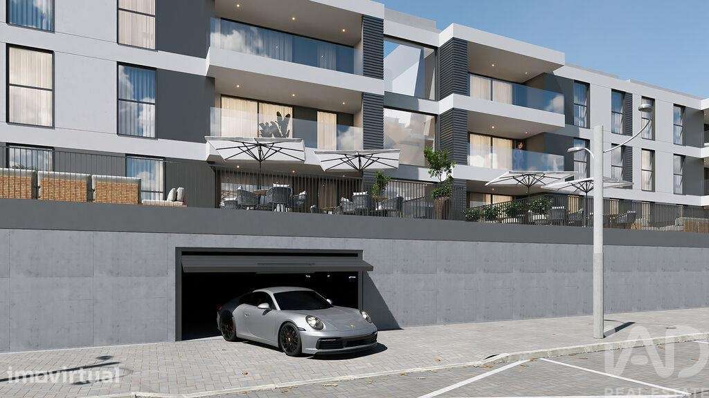 Apartamento T2 em Poiares (Santo André) de 104,00 m2