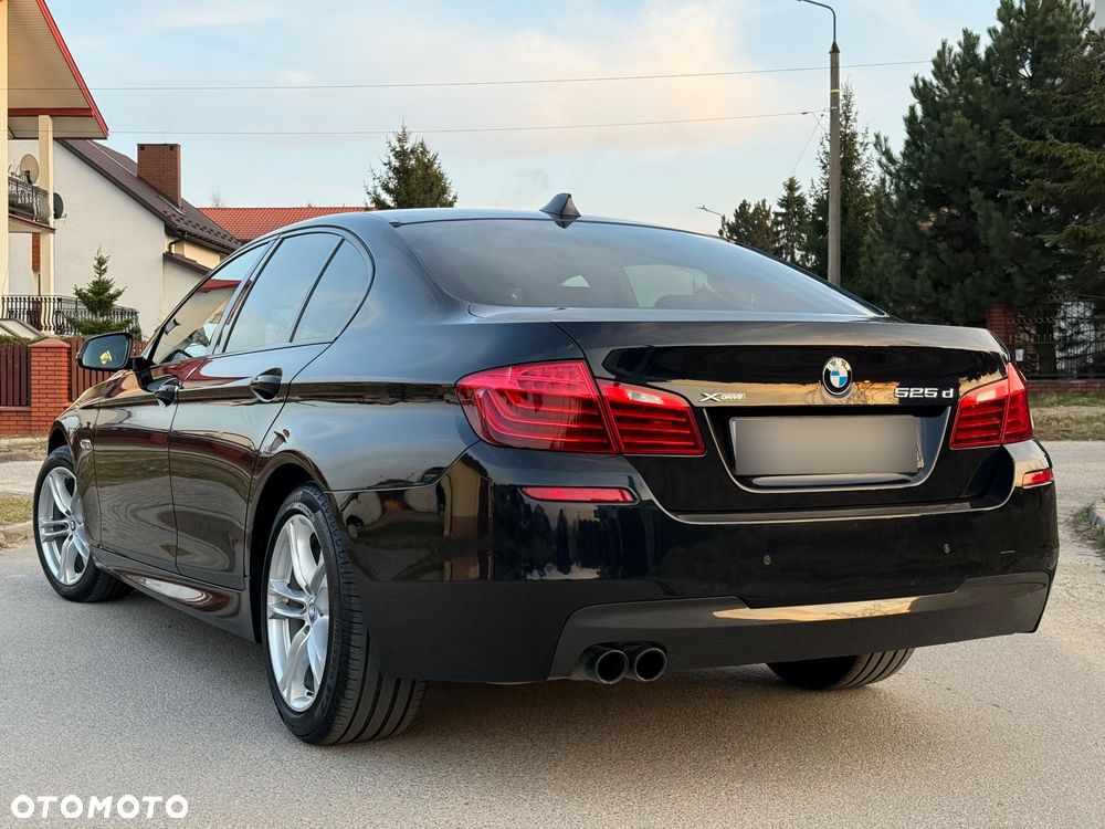 BMW Seria 5 525d xDrive - 5