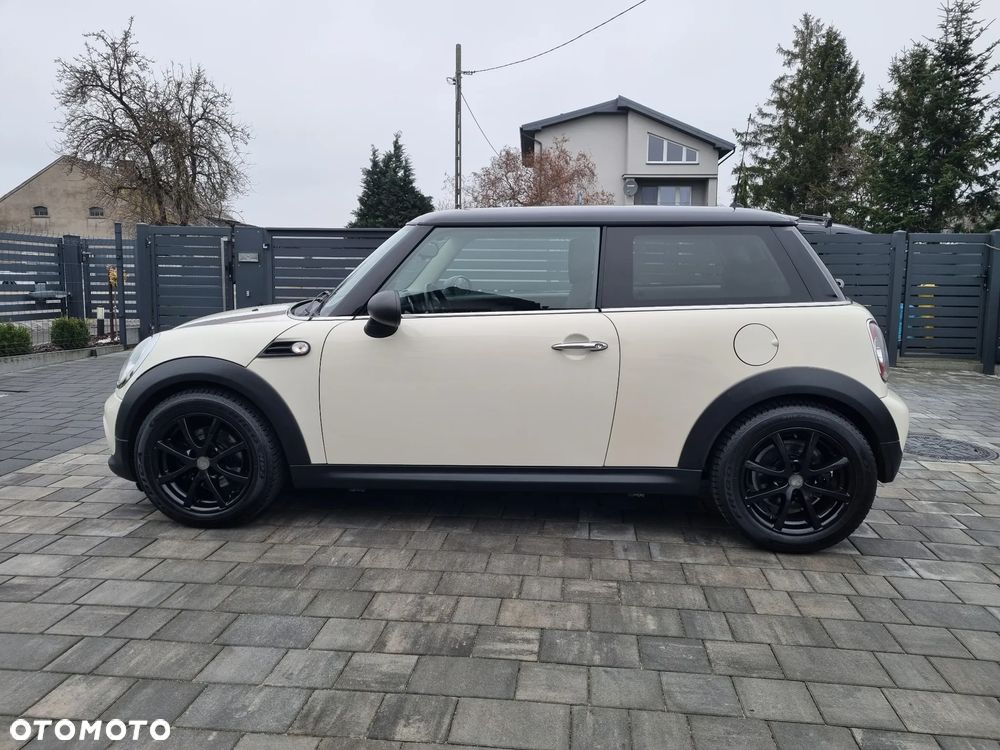 MINI ONE Brick Lane - 11