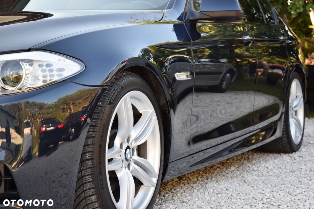 BMW Seria 5 535i Sport-Aut - 10