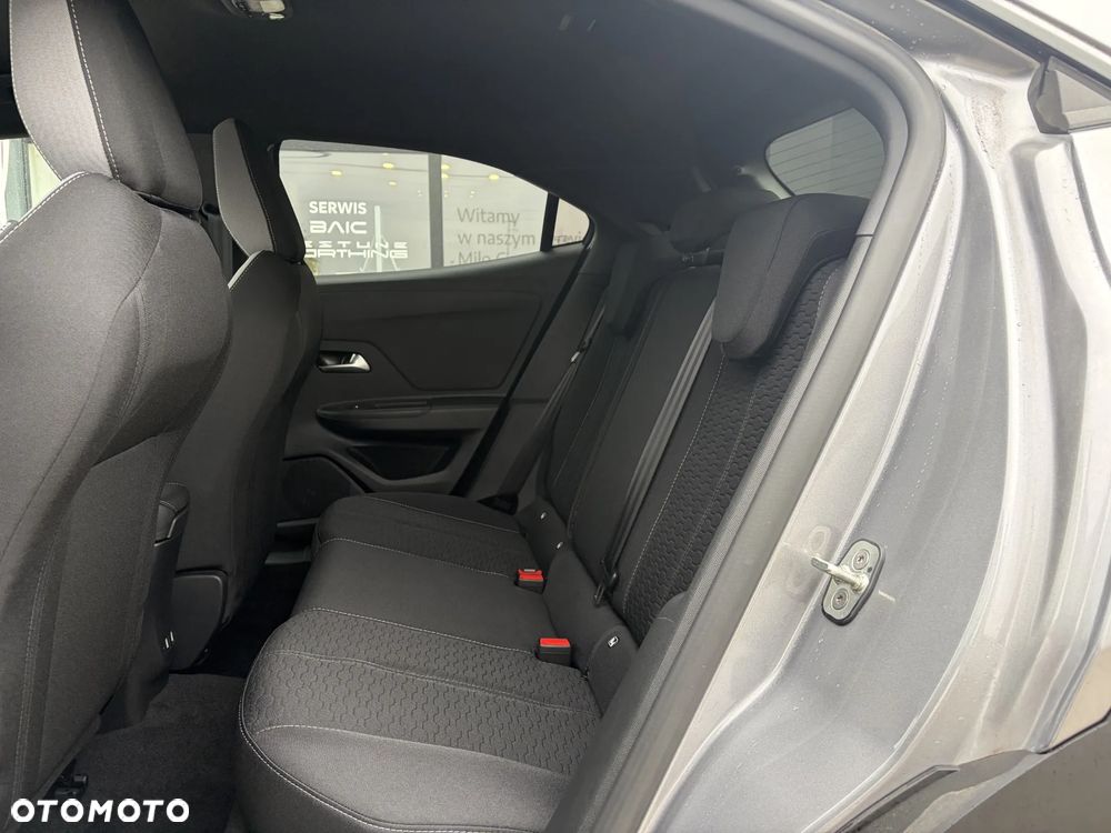 Opel Mokka 1.2 T Edition S&S - 12