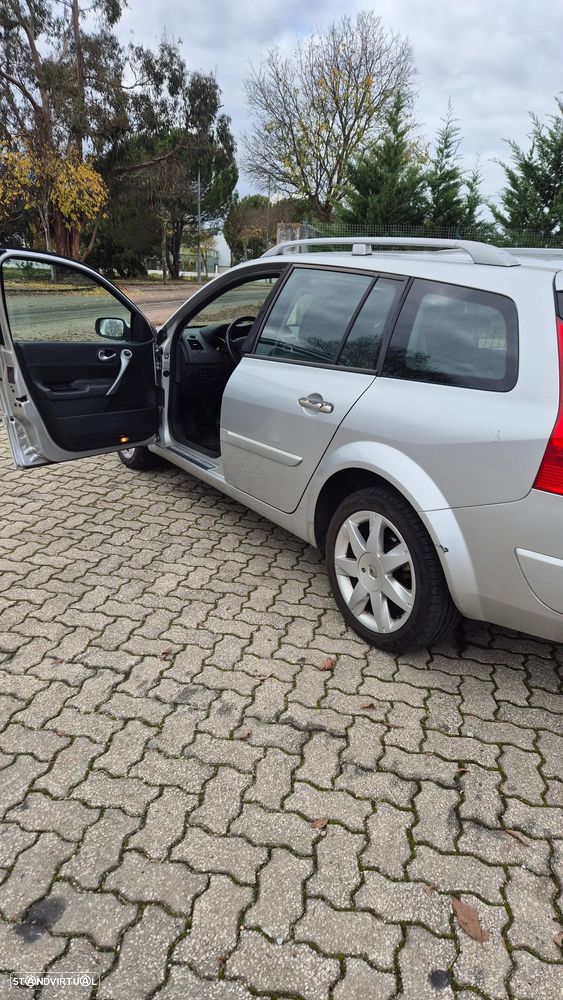 Renault Mégane Break 1.5 dCi Confort - 4