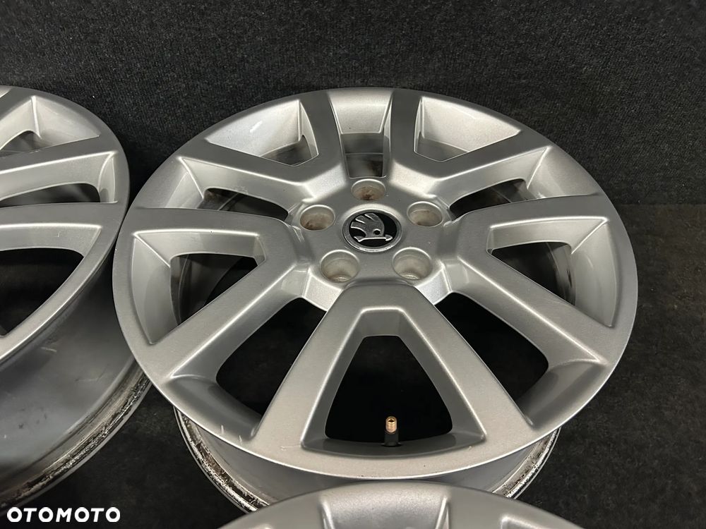 Alufelgi Skoda Yeti, Superb II, III, Octavia II, III 17 cali 5x112 4szt. Ładna! - 12