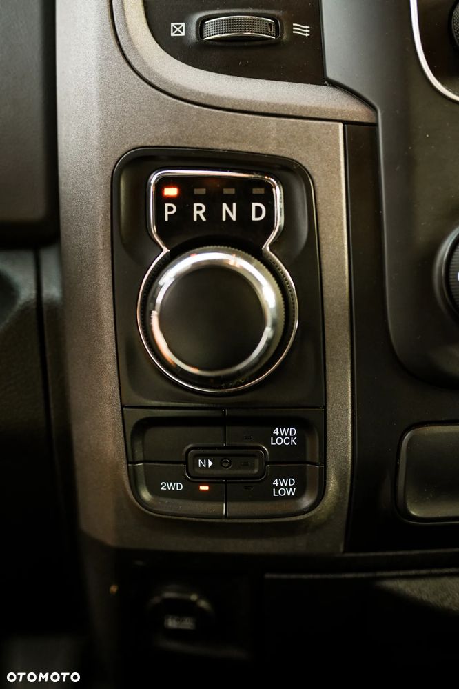 Dodge RAM 1500 5.7 4x4 - 29