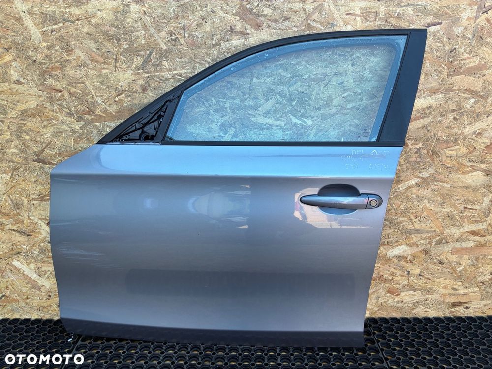 BMW 1 E87 DRZWI PRZÓD LEWY LEWE KOD LAK A18/7 - 1
