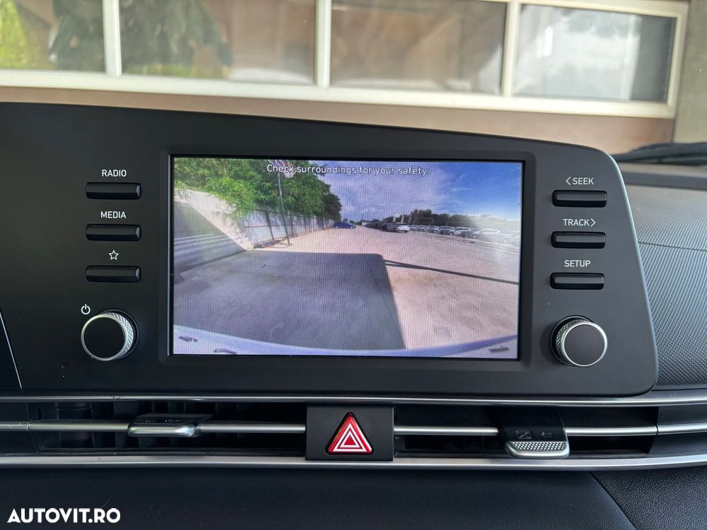 HYUNDAI Elantra 2022 — imagine 24