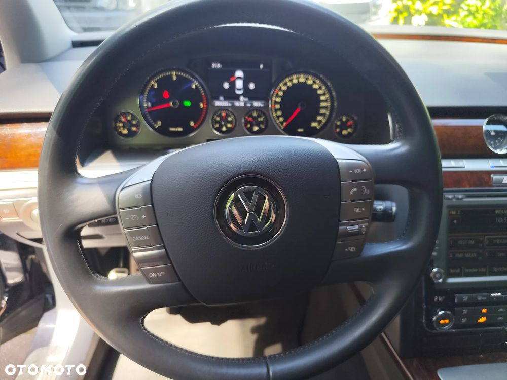 Volkswagen Phaeton 3.0 V6 TDI DPF 4Mot (5os) - 12