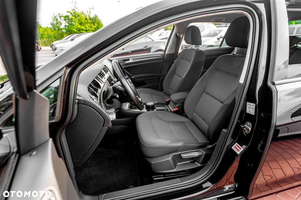 Volkswagen Golf 1.4 TSI BlueMotion Technology DSG Comfortline - 17