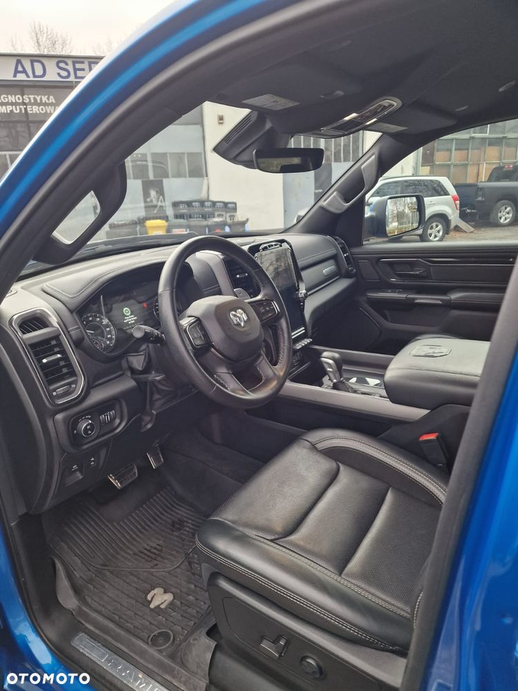 RAM 1500 5.7 Crew Cab Laramie - 16