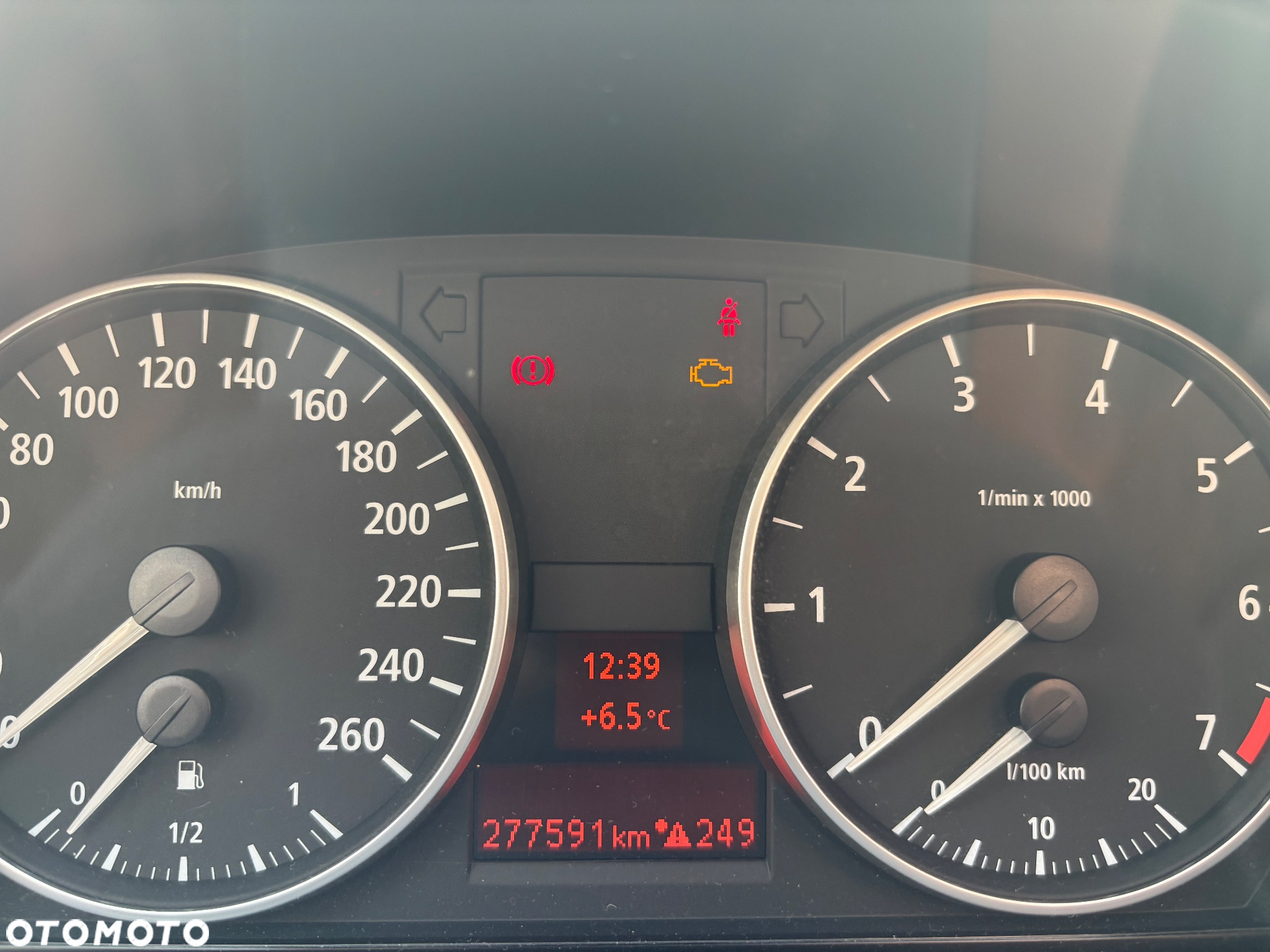 BMW Seria 3 320i - 7