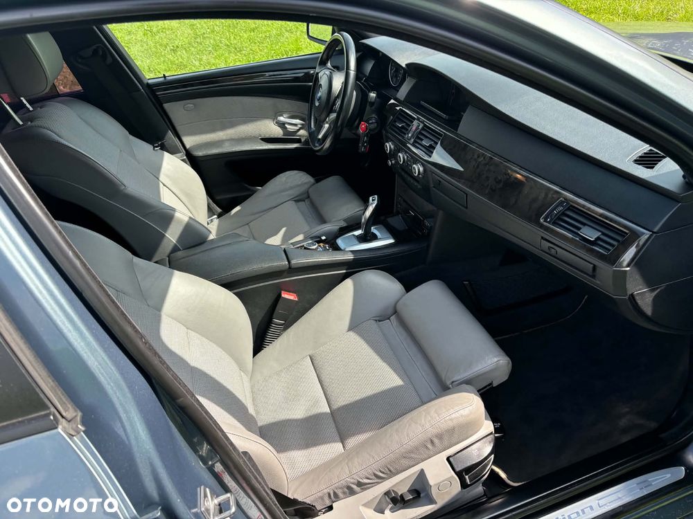 BMW Seria 5 - 25