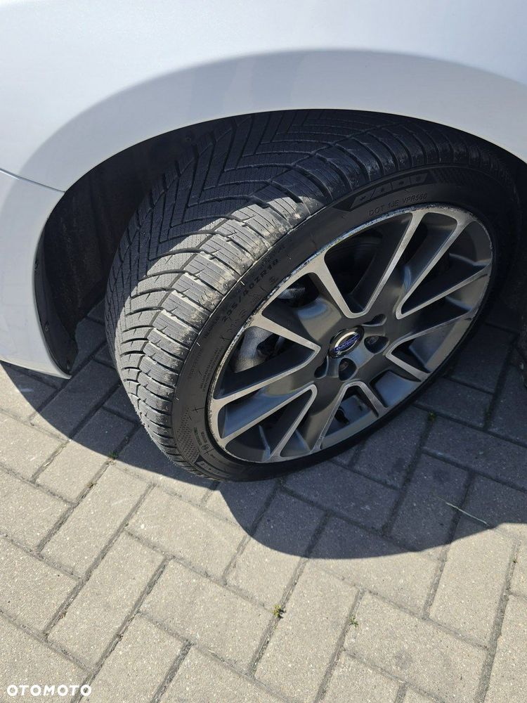 Volvo V60 - 33