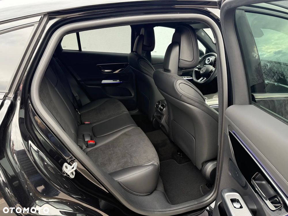 Mercedes-Benz GLC Coupe 300 d mHEV 4-Matic AMG Line - 10