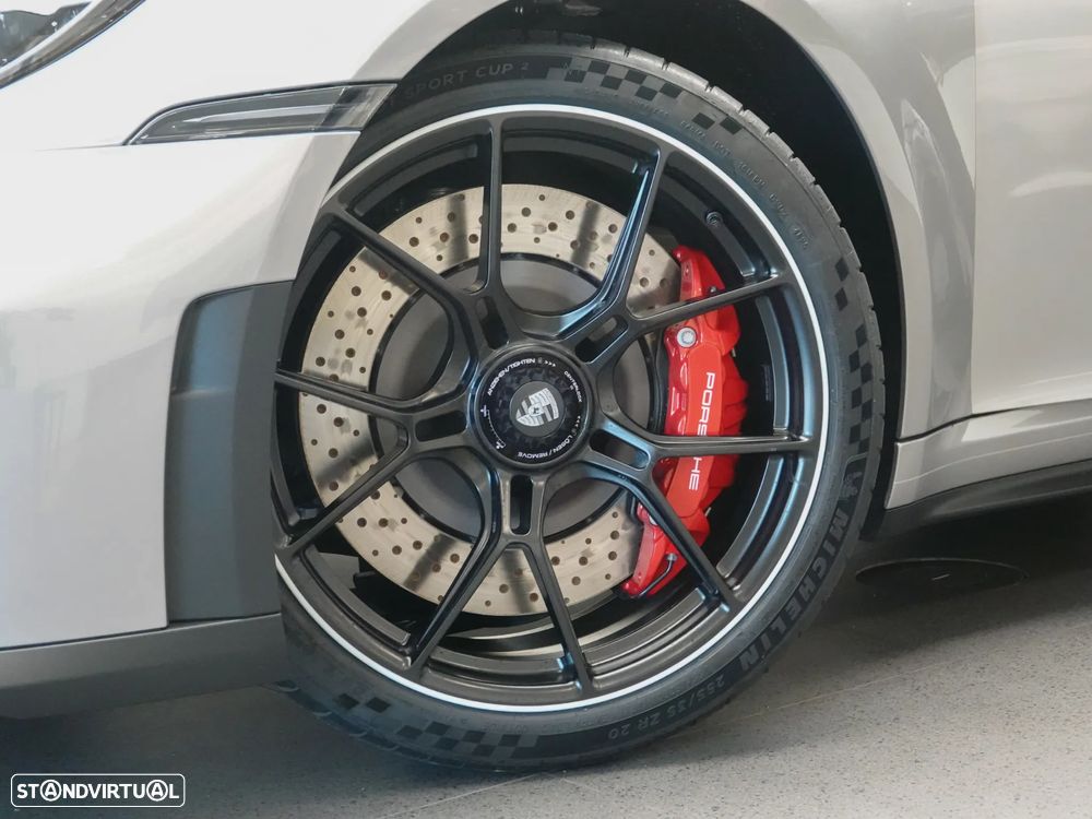 Porsche 911 (992) GT3 Touring Package PDK - 22