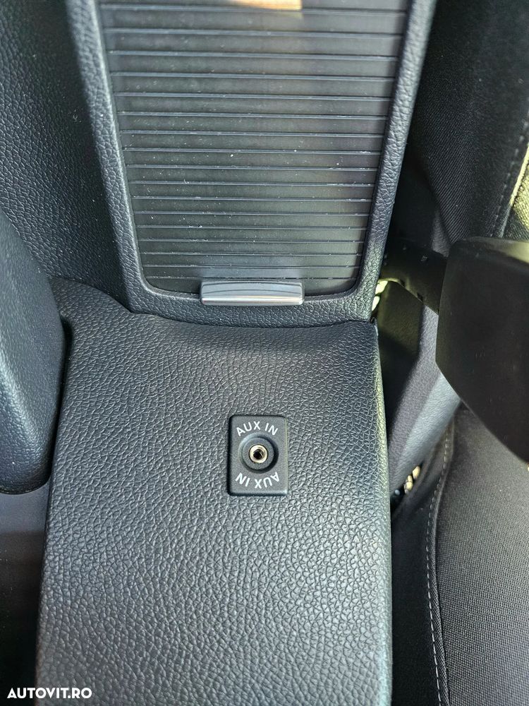 Volkswagen Golf 1.4 TSI Team - 32