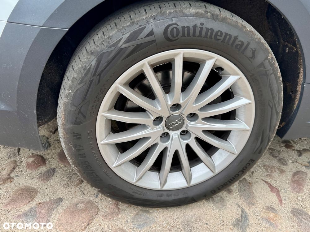 Audi A4 Allroad - 12