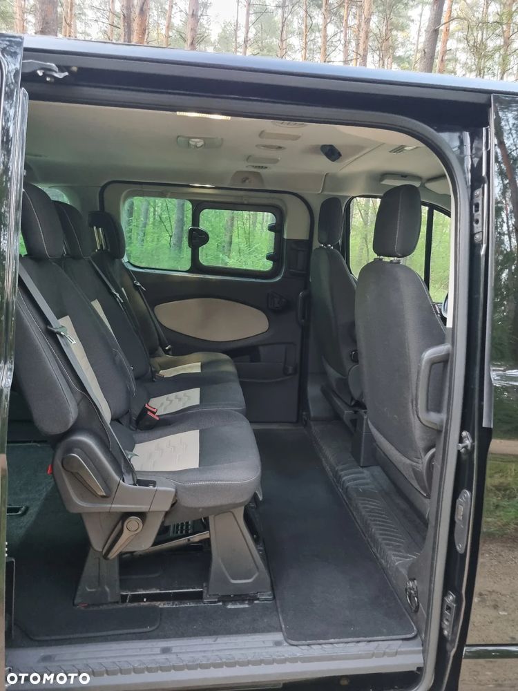 Ford Transit Custom 310 L2H1 Limited - 26