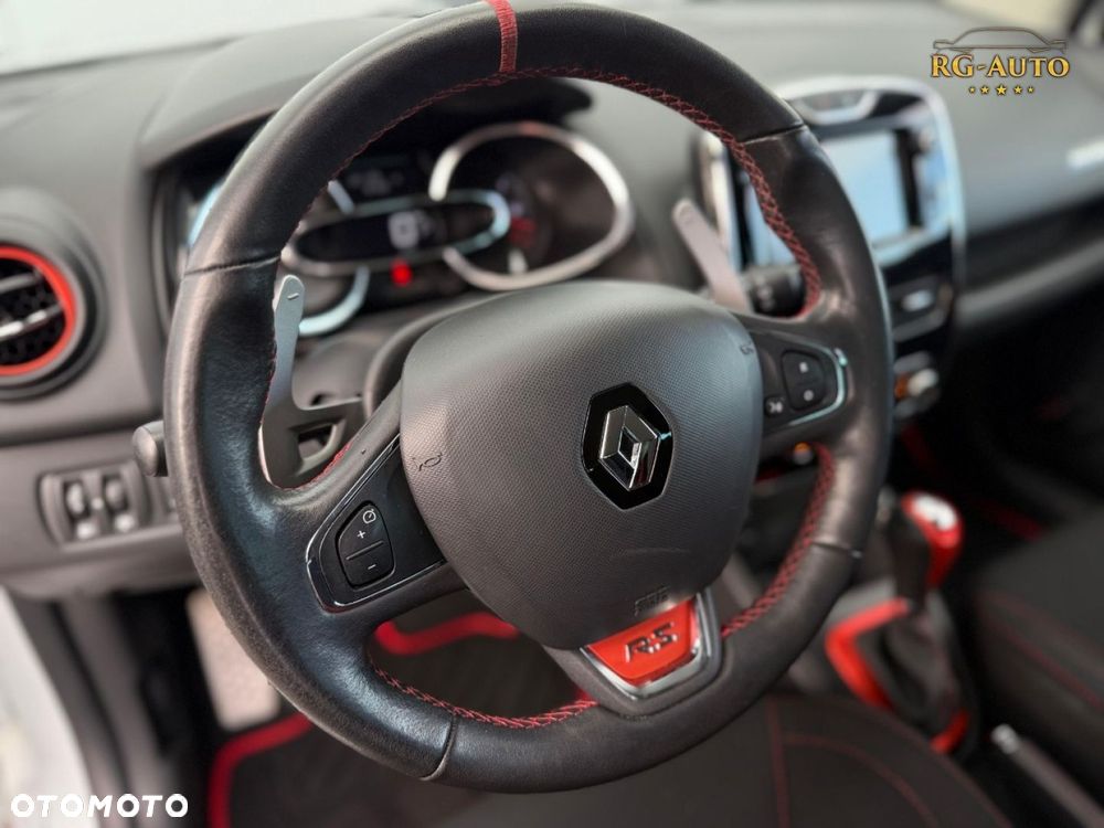 Renault Clio - 37