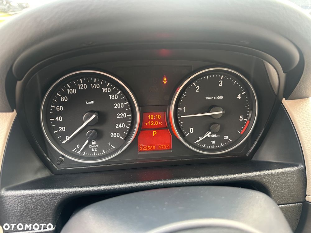 BMW X1 - 16