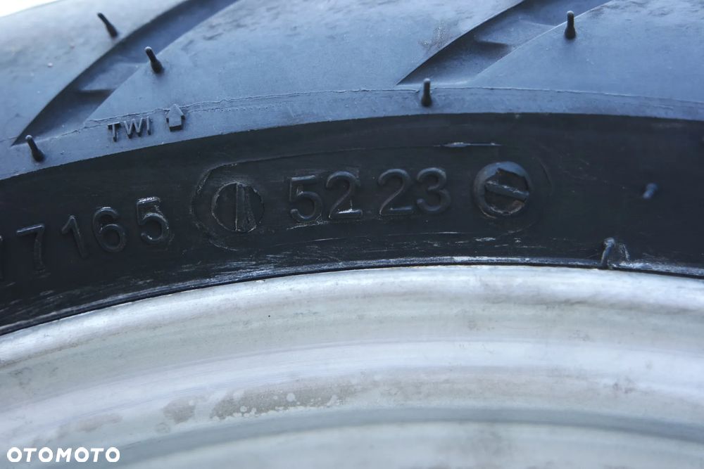 Suzuki GS - 8