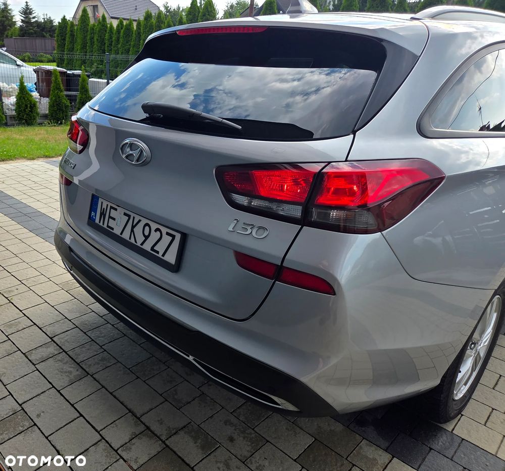 Hyundai i30 1.0 T-GDI Smart - 10