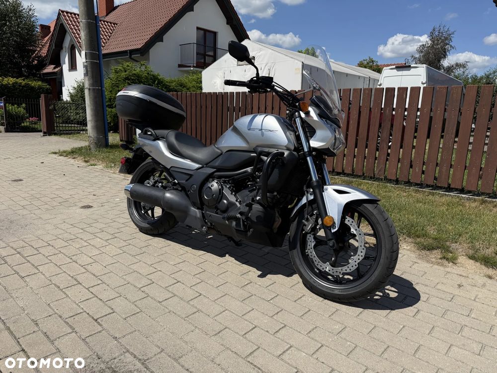 Honda CTX - 5
