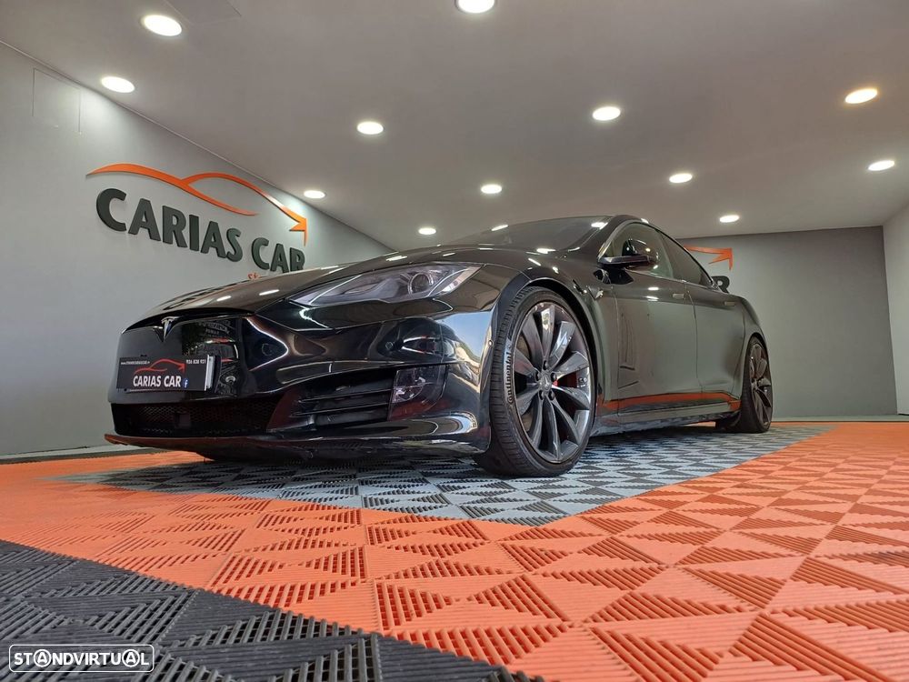 Tesla Model S P85D - 7