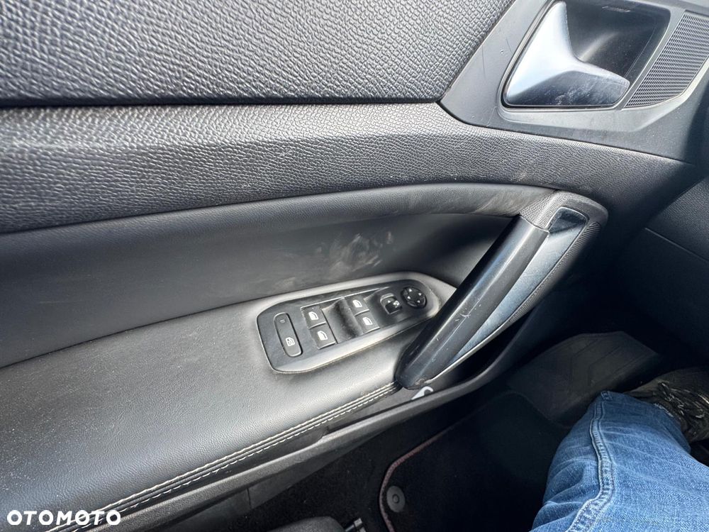 Peugeot 308 e-HDi 115 Stop & Start Niveau 2 Business-Line - 21