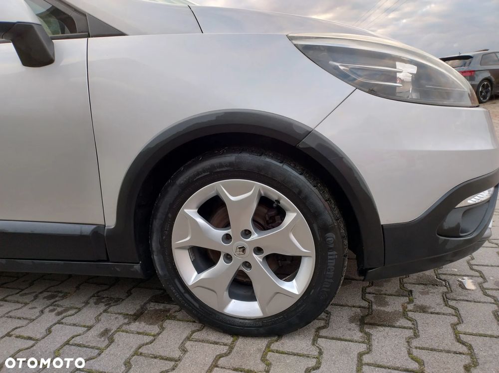 Renault Scenic ENERGY dCi 130 Euro 6 S&S Xmod Bose Edition - 23