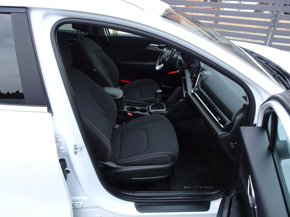 Kia Sportage 1.6 T-GDI M 2WD - 13