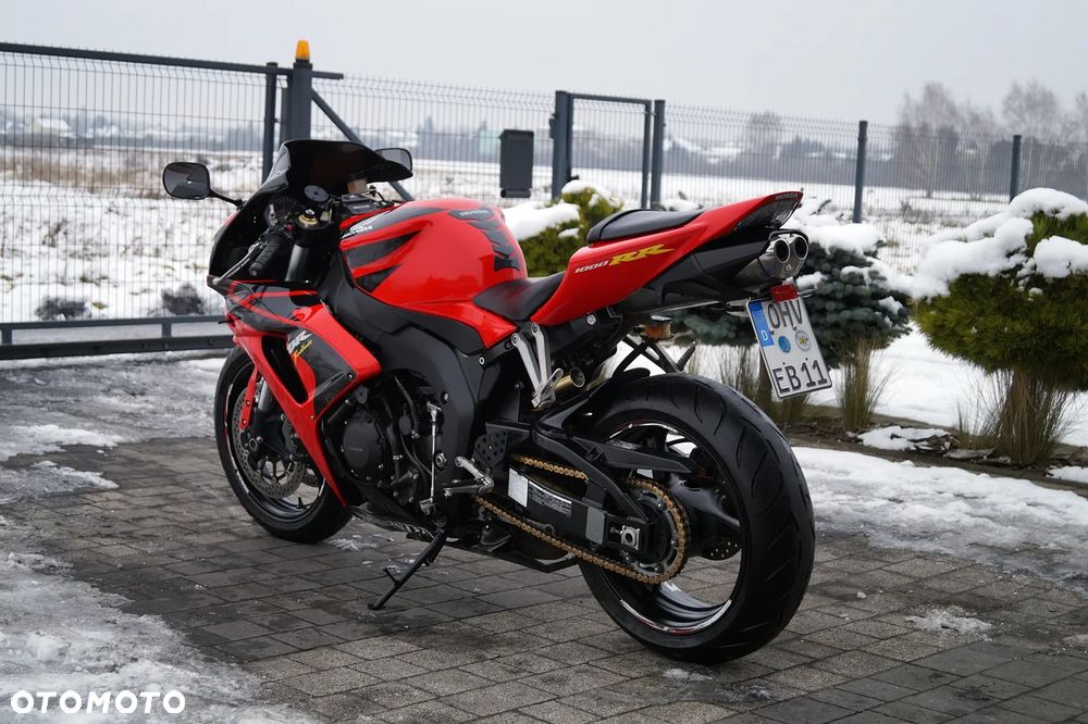 Honda CBR - 8