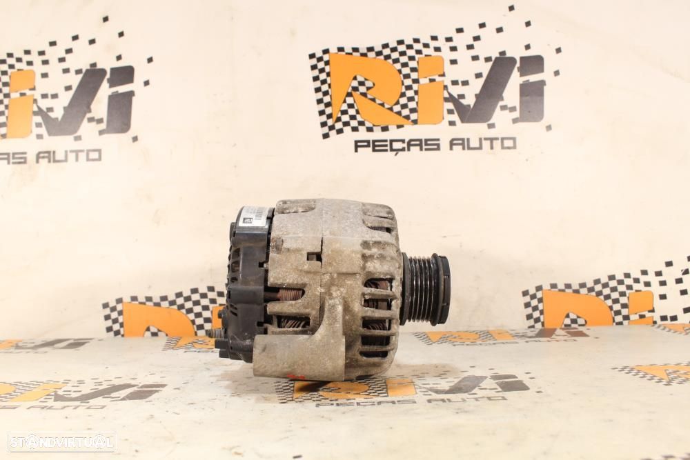 Alternador Opel Insignia A (G09)  13588306 / 2620359A / Tg12c173 - 1