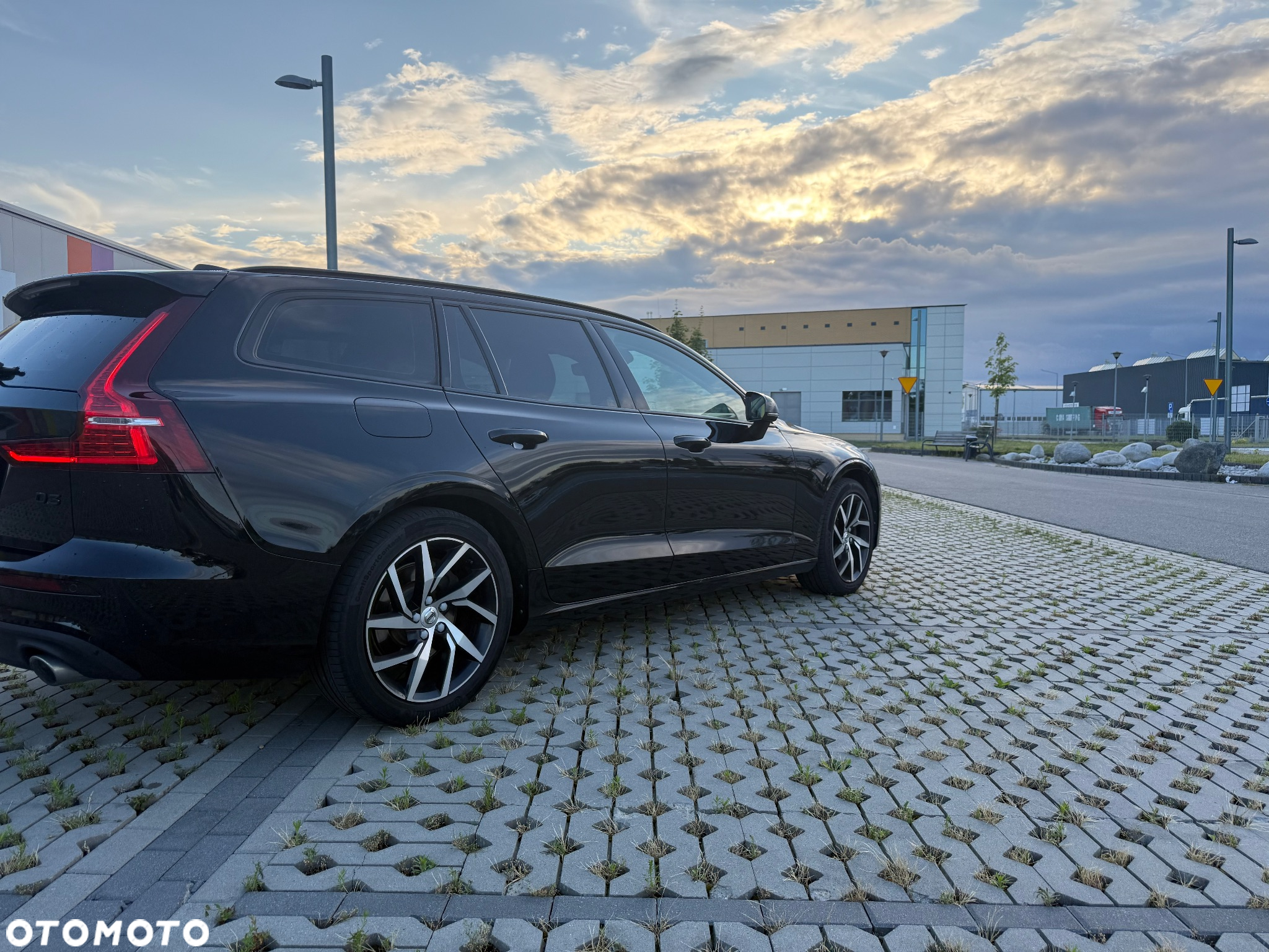 Volvo V60 D3 Momentum - 5