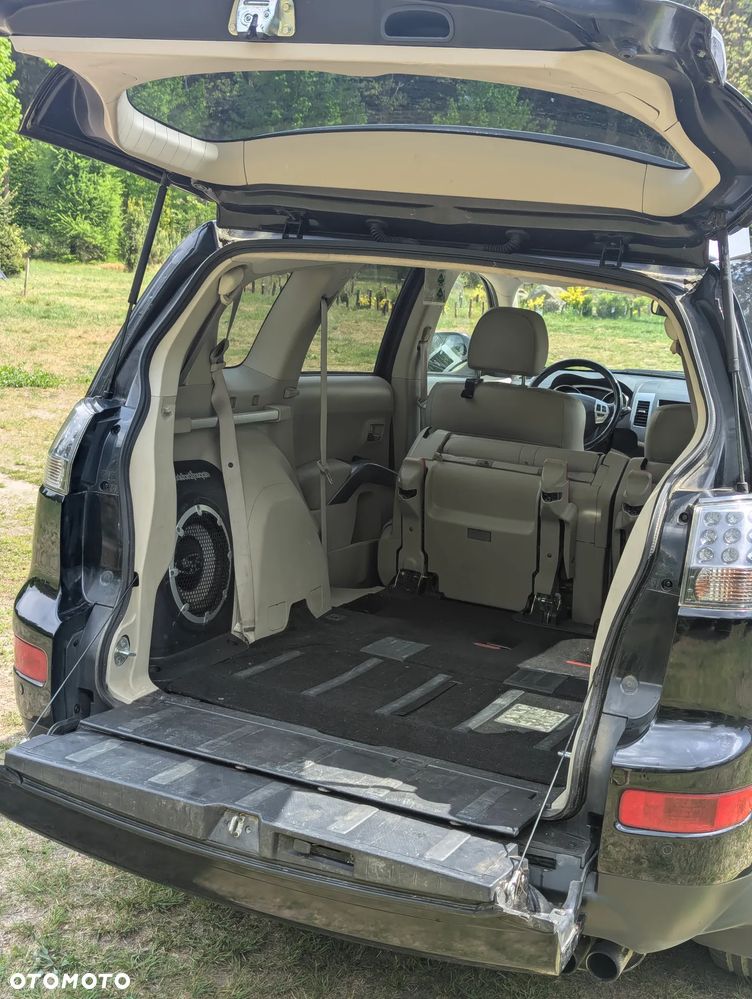 Mitsubishi Outlander 2.0 DID Instyle - 17