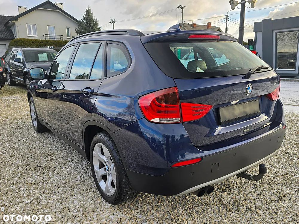 BMW X1 sDrive20i xLine - 9