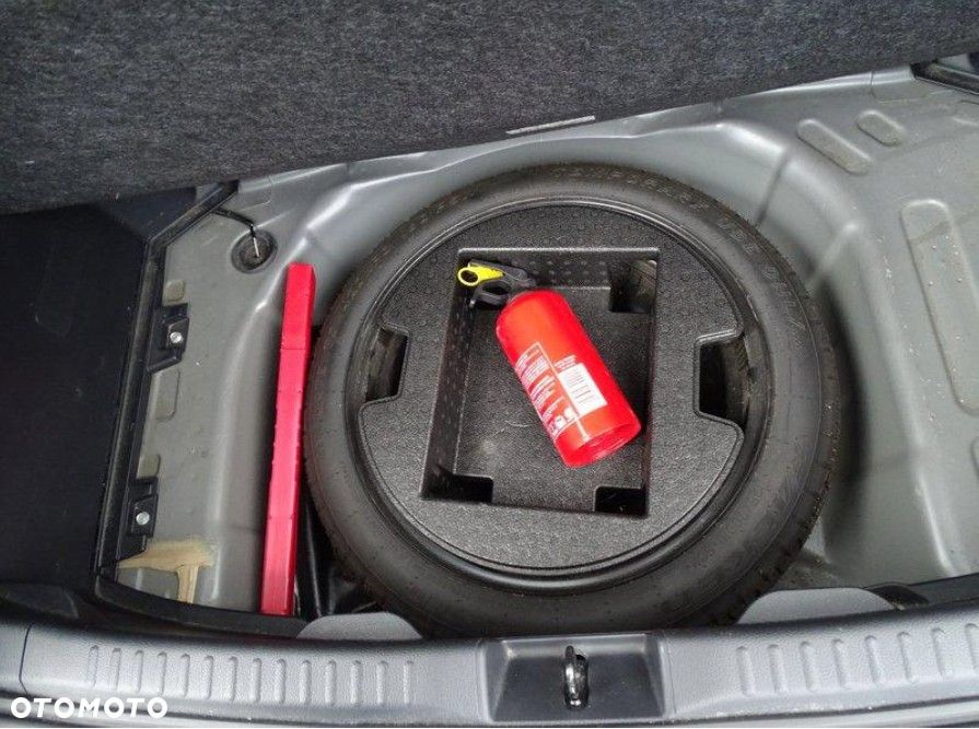 Toyota Yaris 1.5 Comfort - 10