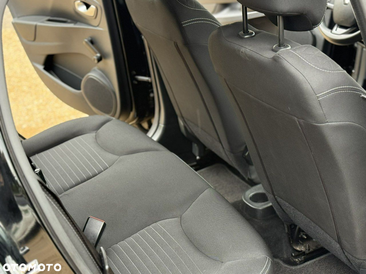 Renault Clio - 23