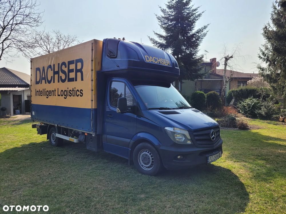 Mercedes-Benz Sprinter - 4