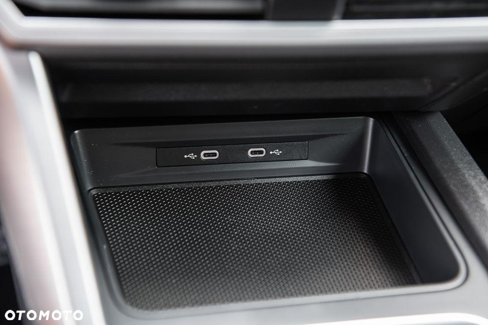 Seat Leon Sportstourer 1.5 eTSI ACT OPF DSG FR - 25