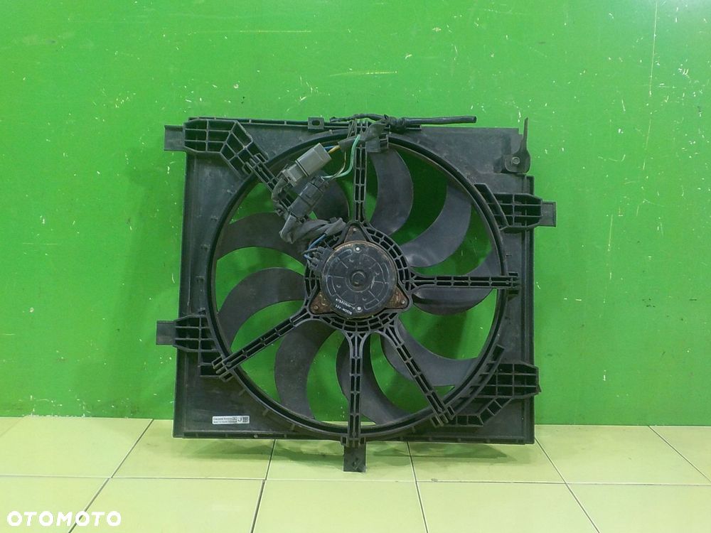 NISSAN JUKE F15 I 1.5DCI 10r wentylator chlodnicy - 1