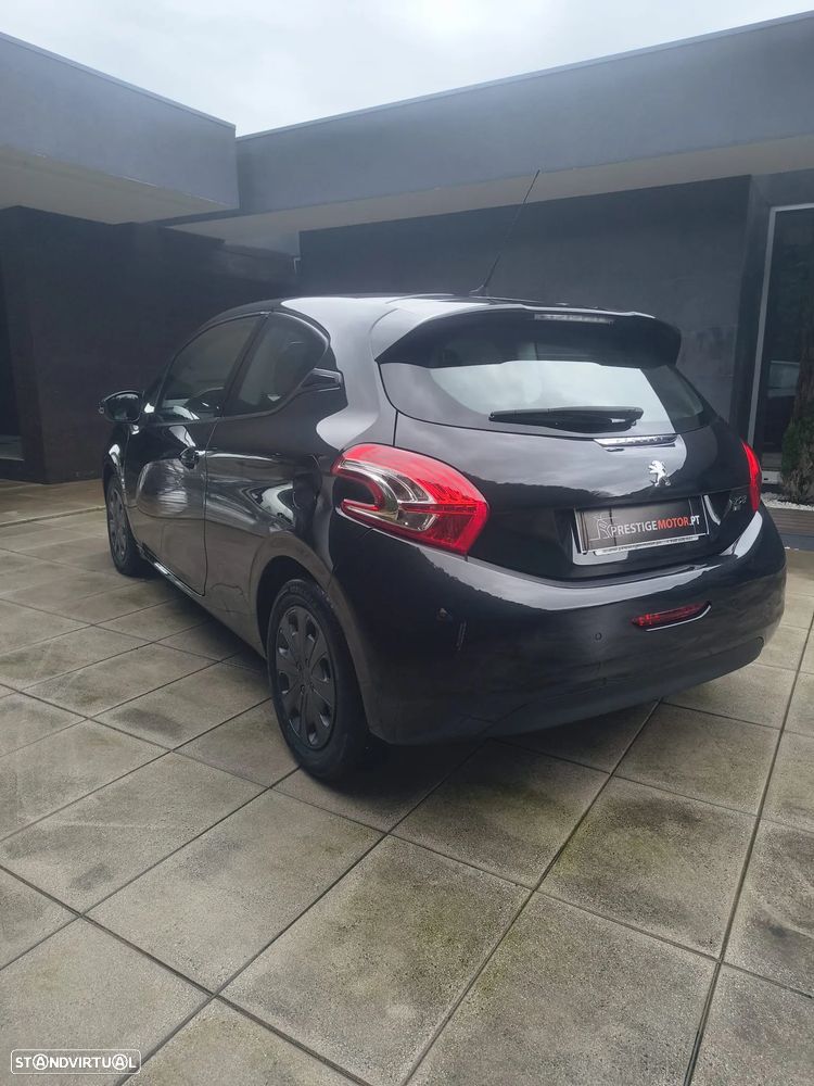 Peugeot 208 e-HDi 68 EGS5 Stop&Start Active - 3