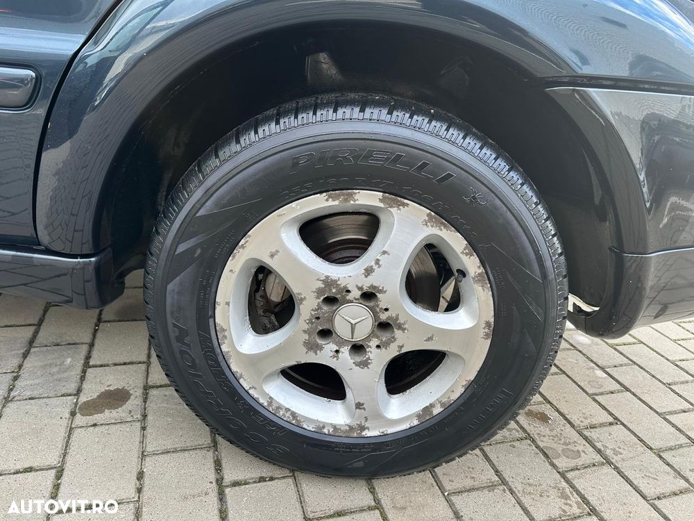 Mercedes-Benz ML - 15