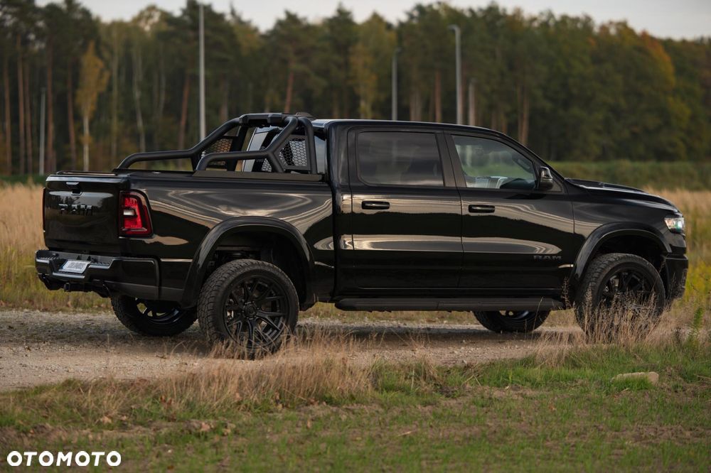 RAM 1500 - 17