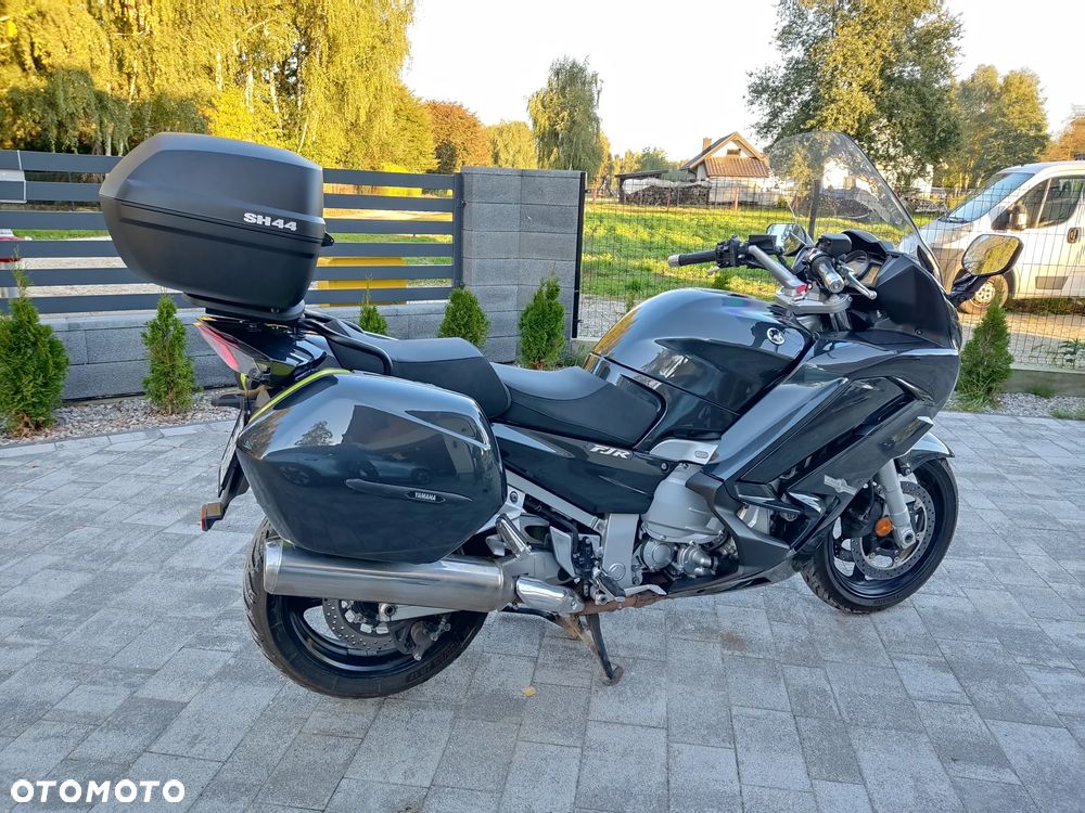 Yamaha FJR - 14