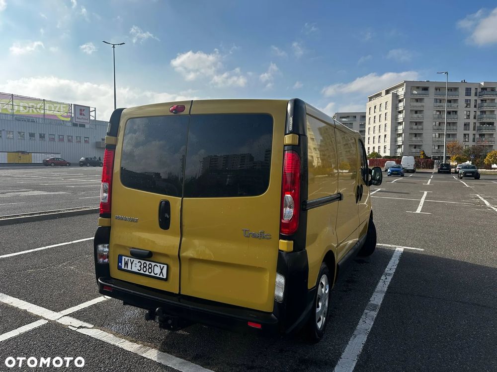 Renault Trafic - 8